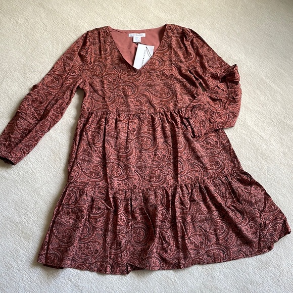 Lucky Brand Dresses & Skirts - Lucky Brand rusty/ pink paisley dress size xs